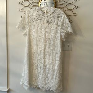 Entro lace dress. Size small. New with tags